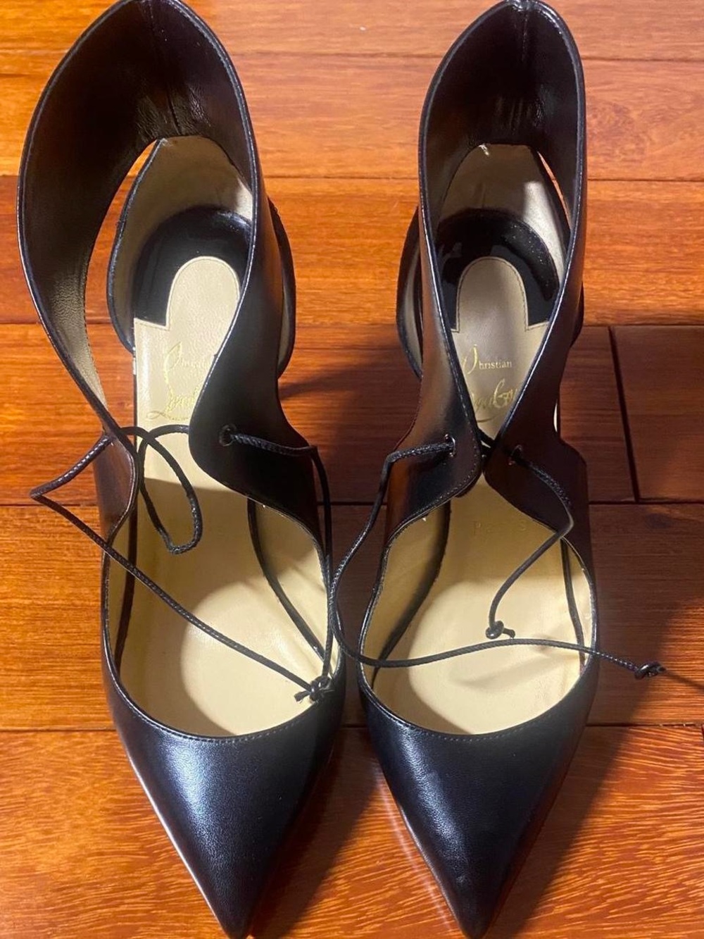 Black Women's Cutout Pointed-Toe Heels - Picture 2 of 8